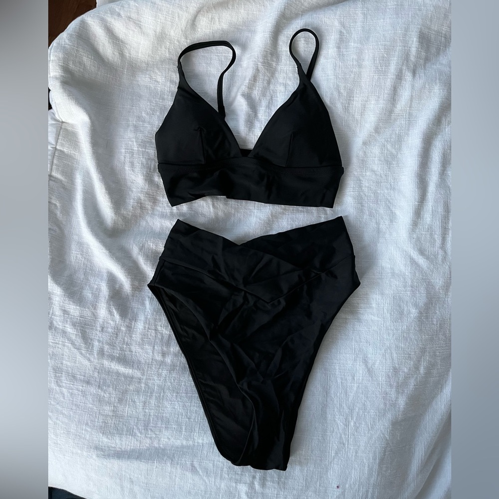 NWT Aerie Black Bikini, Small top Medium bottoms